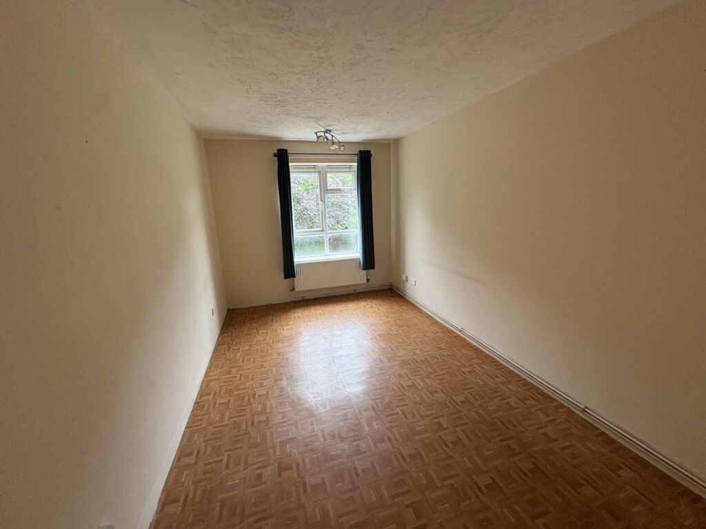 Tattersall Close - Eltham - London - SE9