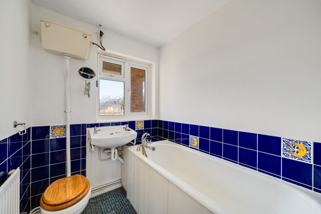 Swingate Lane - Plumstead - London - SE18