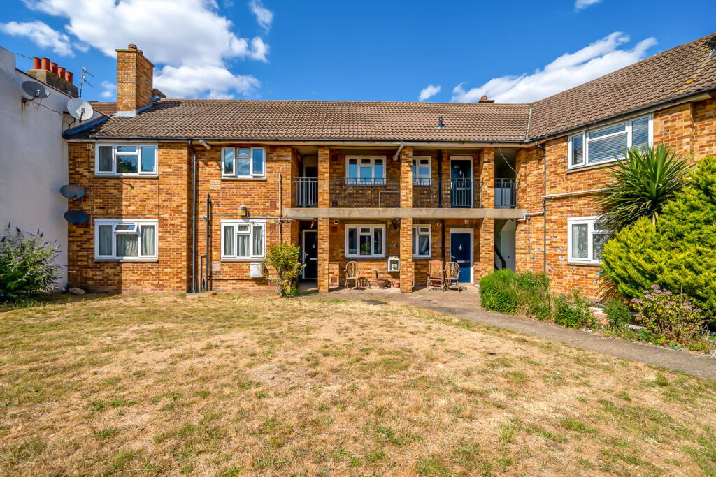 Swingate Lane - Plumstead - London - SE18
